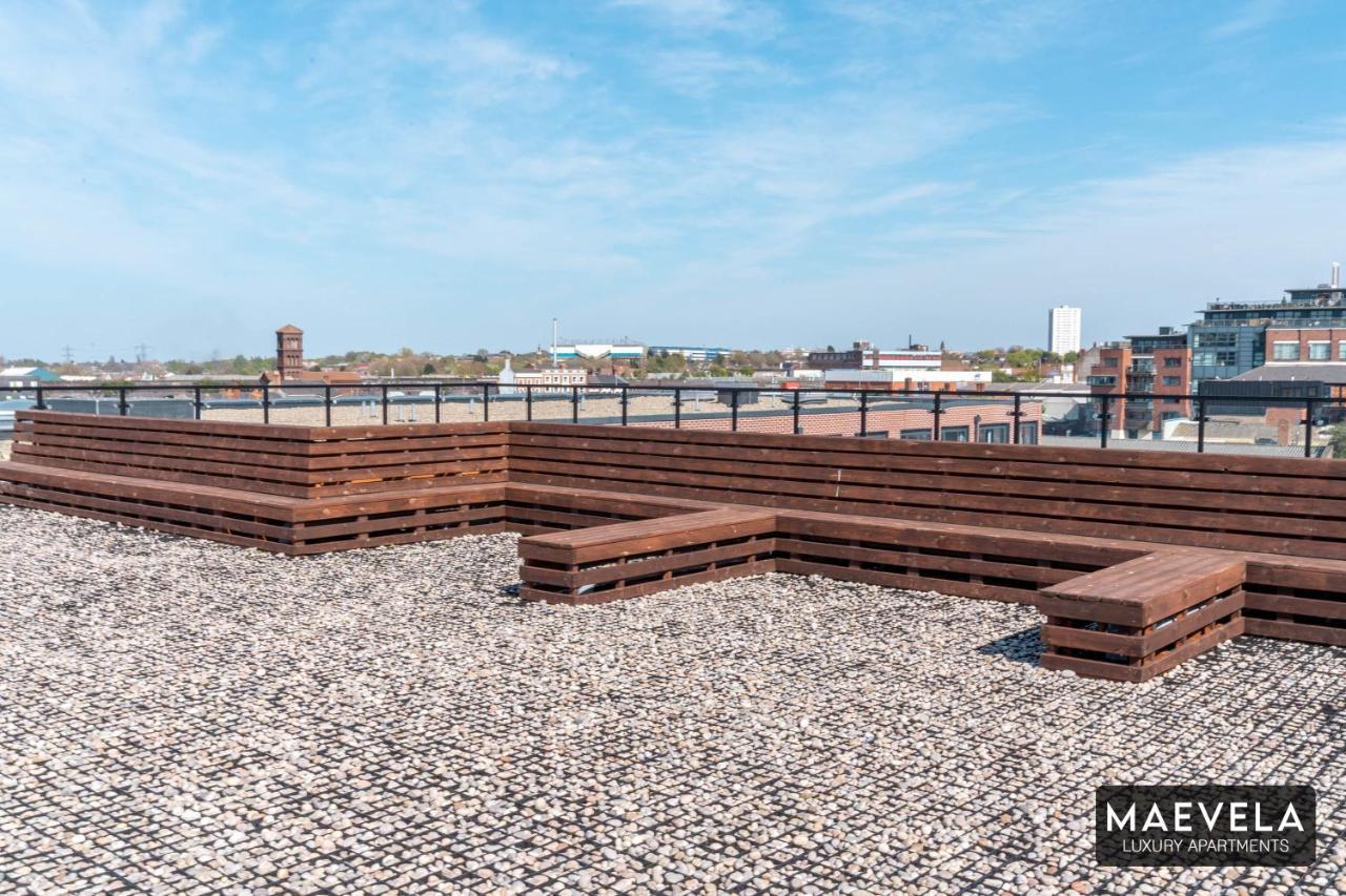 Maevela Apartments - Luxury Top Floor Penthouse - With Parking - 2 Bedroom New Build Apartment ✪ City Centre, Digbeth ✓ With Huge Patio Sliding Doors - City View - Rooftop Terrace - Ps4 & Smart Tv'S Birmingham Esterno foto