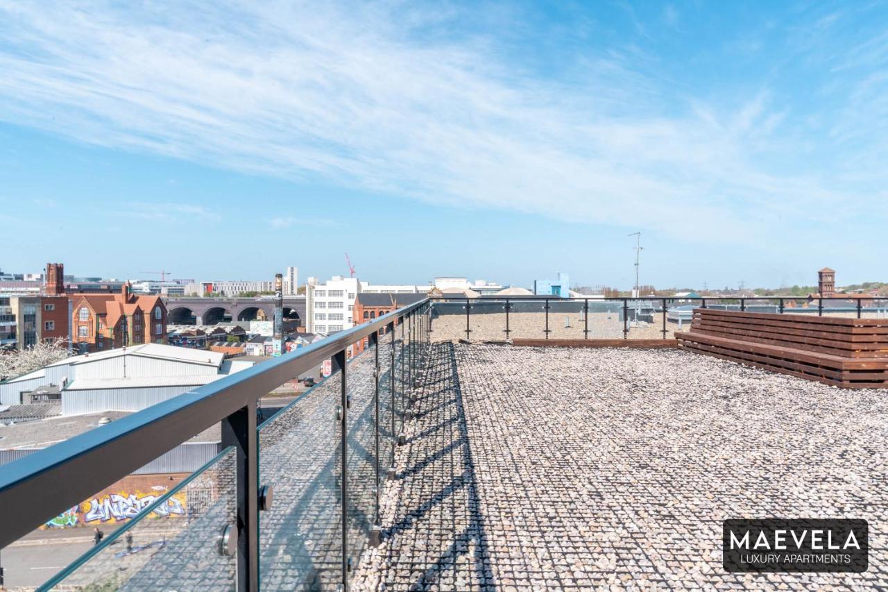Maevela Apartments - Luxury Top Floor Penthouse - With Parking - 2 Bedroom New Build Apartment ✪ City Centre, Digbeth ✓ With Huge Patio Sliding Doors - City View - Rooftop Terrace - Ps4 & Smart Tv'S Birmingham Esterno foto